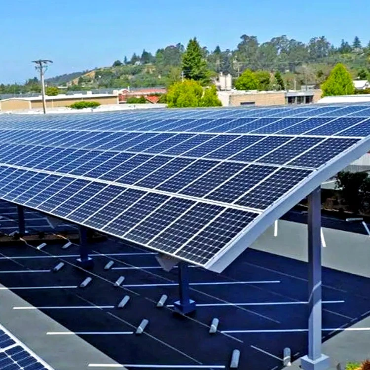 Fotovoltaïsche carport met gebogen dak